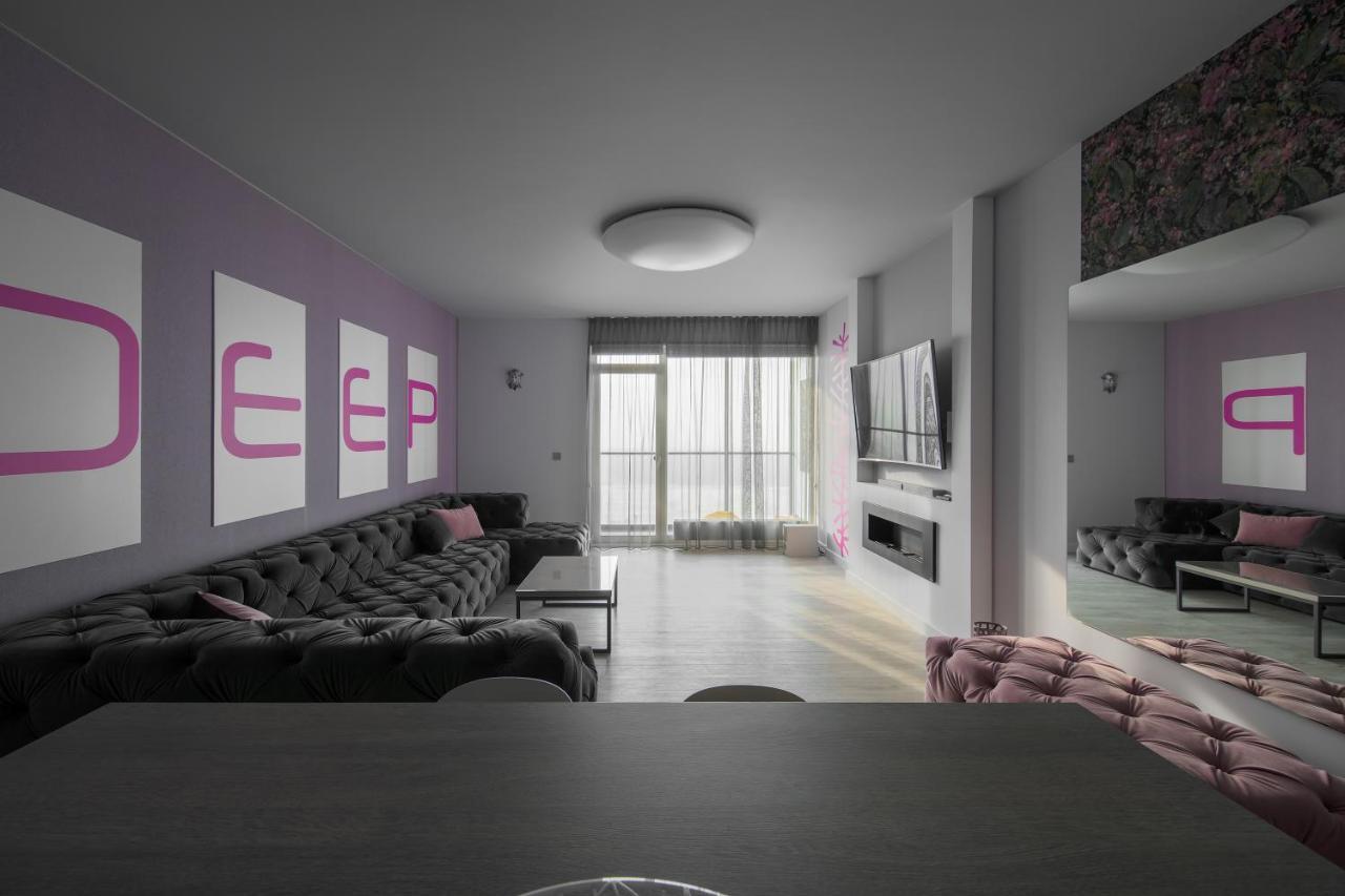 Sky Deep Jacuzzi 30 Floor Apartment ไคลเพดา ภายนอก รูปภาพ